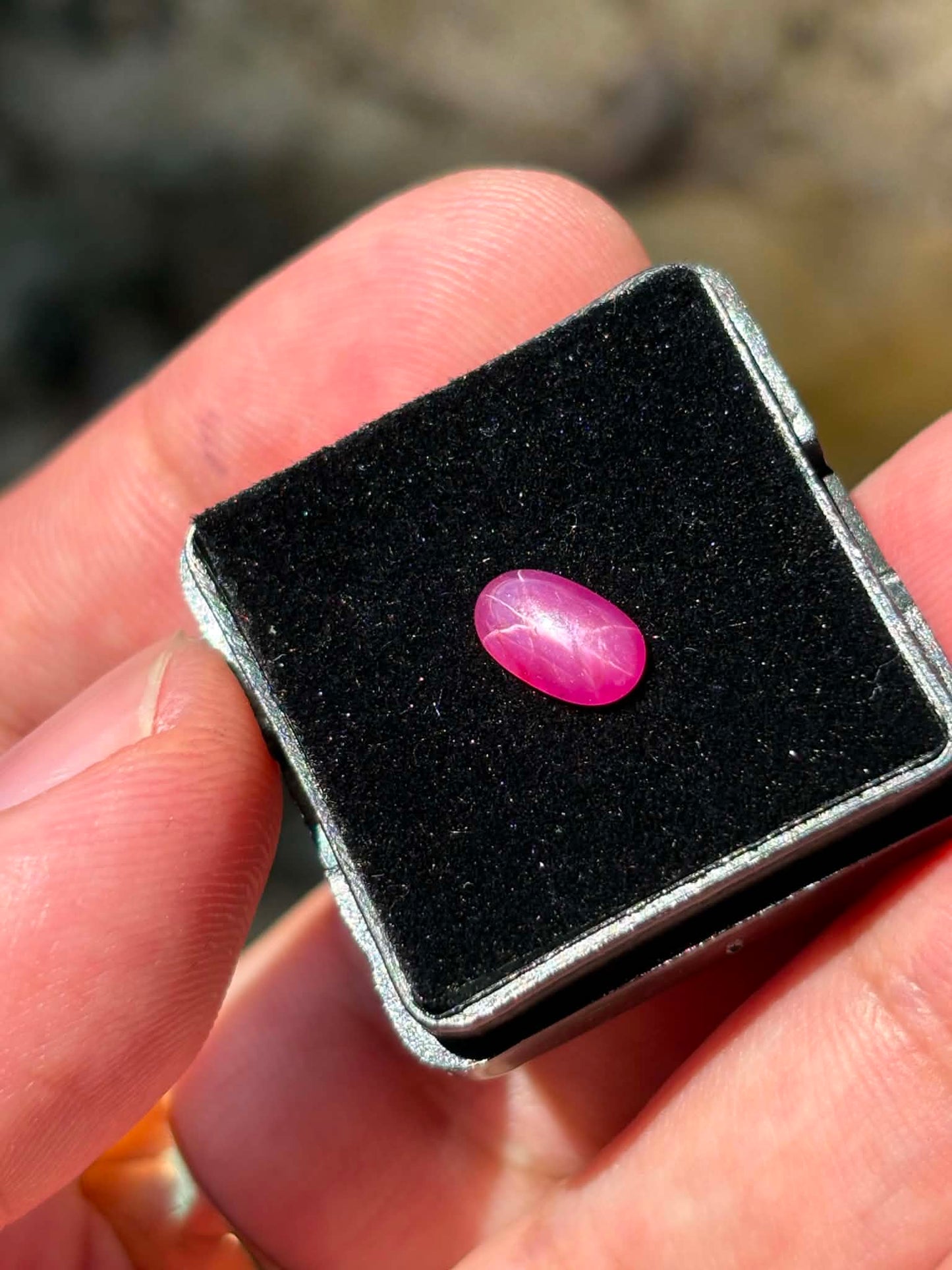 Vietnamese Natural Star Ruby Gemstone N37