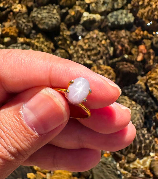 White Gray Star Sapphire Gemstone N21